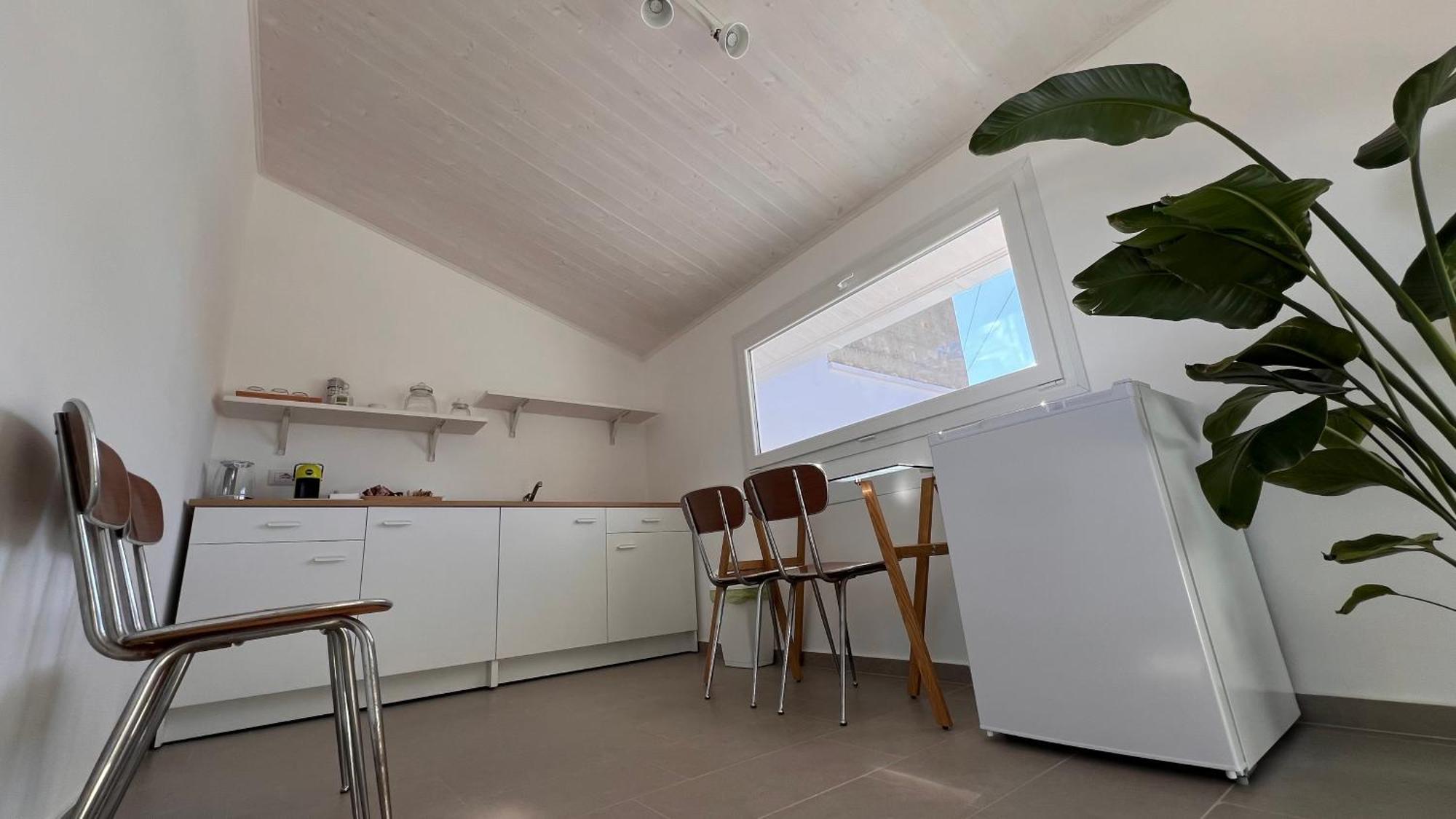 Dimora Al Campanile Bed & Breakfast Sannicandro di Bari Eksteriør bilde